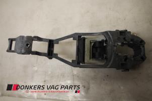Gebruikte Steun (diversen) Audi TT Roadster (8N9) 1.8 T 20V Quattro Prijs € 15,00 Margeregeling aangeboden door Donkers VAG Parts