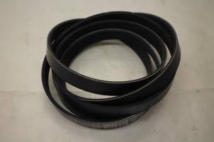 Gebruikte Multiriem Audi A6 Prijs € 20,00 Margeregeling aangeboden door Donkers VAG Parts