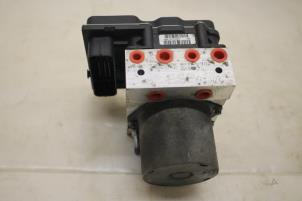 Gebruikte ABS Pomp Audi A4 Cabrio (B7) 1.8 T 20V Prijs € 55,00 Margeregeling aangeboden door Donkers VAG Parts