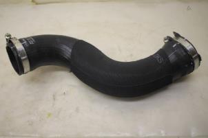 Gebruikte Intercooler Slang Audi A4 Allroad Quattro (B8) 2.0 TFSI 16V Flexfuel Prijs € 10,00 Margeregeling aangeboden door Donkers VAG Parts
