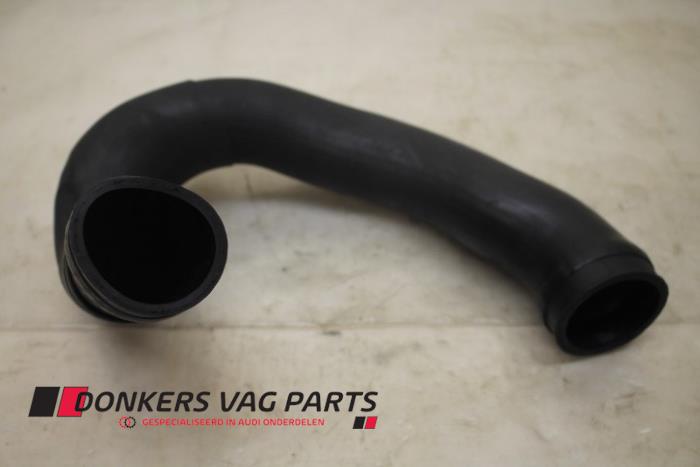 Gebruikte Intercooler Slang Audi Allroad (C5) 2.5 V6 TDI 24V Prijs € 12,50 Margeregeling aangeboden door Donkers VAG Parts