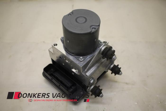 Gebruikte ABS Pomp Audi A8 (D4) 4.2 V8 40V FSI Quattro Prijs € 500,03 Inclusief btw aangeboden door Donkers VAG Parts