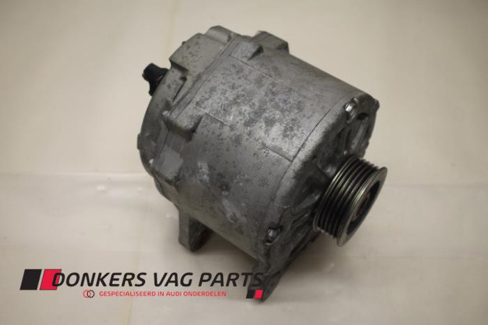 Gebruikte Dynamo Audi S6 (C7) 4.0 V8 TFSI Prijs € 182,01 Inclusief btw aangeboden door Donkers VAG Parts