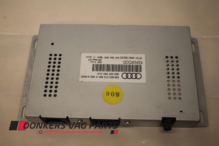 Gebruikte DAB module Audi A4 Prijs € 50,00 Margeregeling aangeboden door Donkers VAG Parts