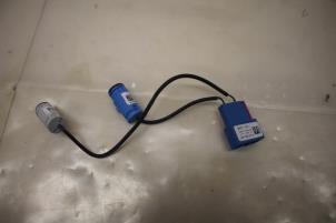 Gebruikte Microfoon Audi A6 Prijs € 35,00 Margeregeling aangeboden door Donkers VAG Parts