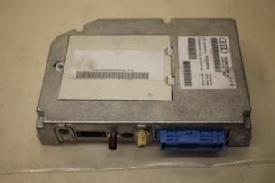 Gebruikte Telefoon interface Audi A8 Prijs € 35,00 Margeregeling aangeboden door Donkers VAG Parts