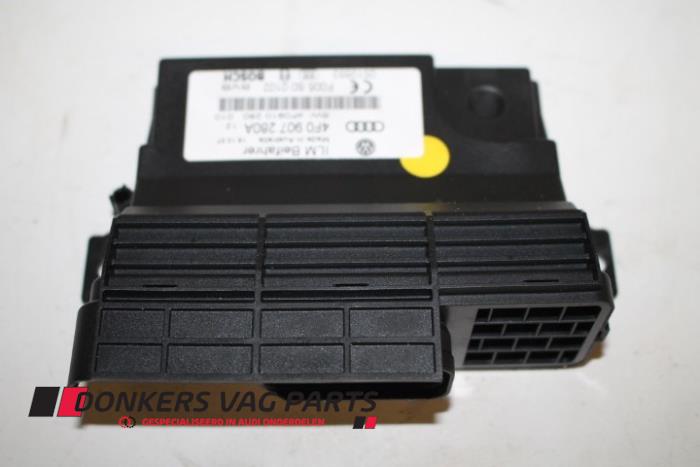 Gebruikte Computer Body Control Audi A6 Avant (C6) 3.0 TDI V6 24V Quattro Prijs € 25,00 Margeregeling aangeboden door Donkers VAG Parts