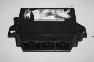 Gebruikte PDC Module Audi S8 Prijs € 75,00 Margeregeling aangeboden door Donkers VAG Parts