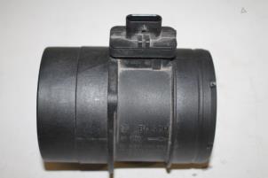 Gebruikte Luchtmassameter Audi A6 Avant (C7) 2.0 TDI 16V Prijs € 75,00 Margeregeling aangeboden door Donkers VAG Parts