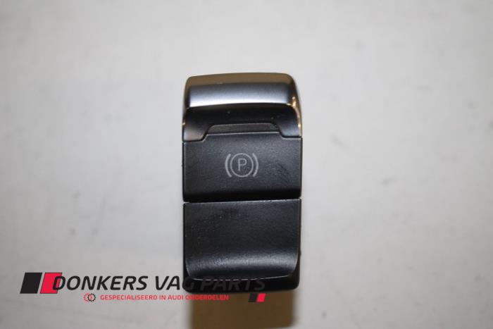 Gebruikte Schakelaar handrem Audi RS 5 (8T3) RS5 4.2 V8 32V Prijs € 8,00 Margeregeling aangeboden door Donkers VAG Parts