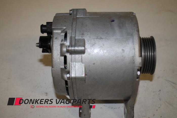 Gebruikte Dynamo Audi RS7 Sportback (4GA/4GF) 4.0 V8 TFSI 32V Prijs € 182,01 Inclusief btw aangeboden door Donkers VAG Parts