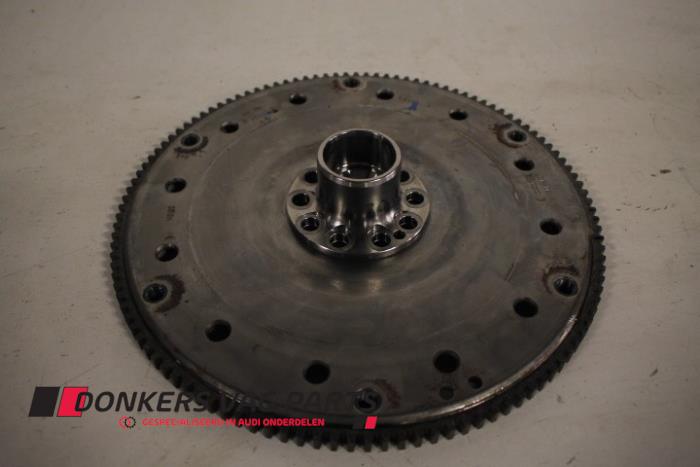 Gebruikte Starterkrans Audi RS7 Sportback (4GA/4GF) 4.0 V8 TFSI 32V Prijs € 100,01 Inclusief btw aangeboden door Donkers VAG Parts