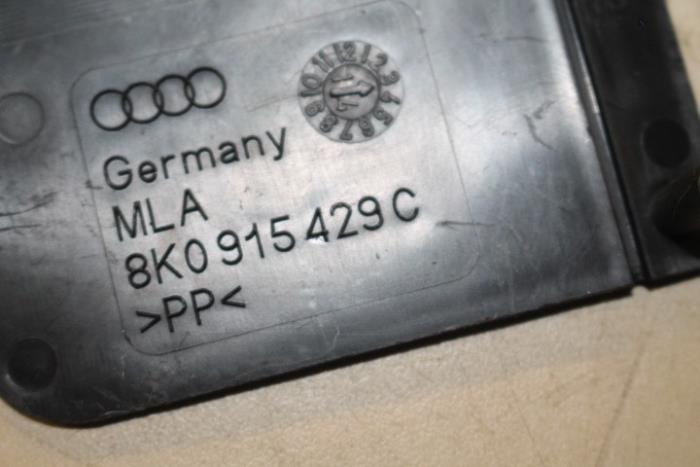Accu afdekkap van een Audi A6 2015