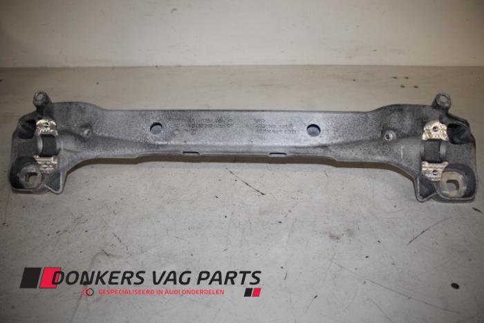 Gebruikte Motorbalk Audi A8 Prijs € 75,00 Margeregeling aangeboden door Donkers VAG Parts