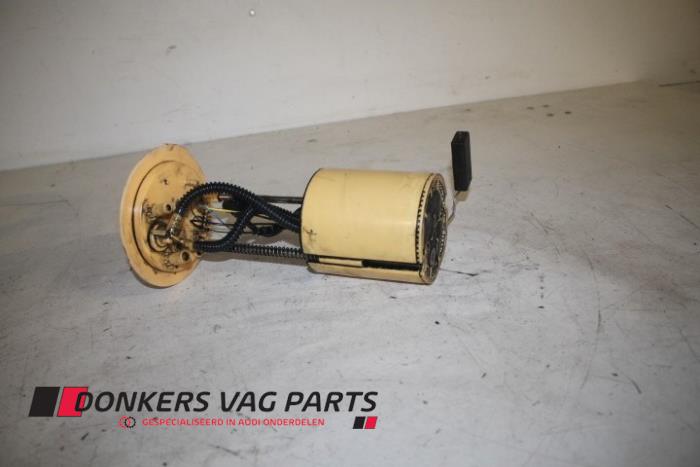 Gebruikte Tank element Pomp Audi A6 Avant (C6) 2.0 TDI 16V Prijs € 50,00 Margeregeling aangeboden door Donkers VAG Parts