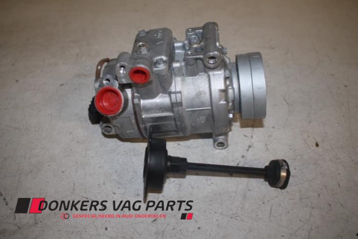 Gebruikte Aircopomp Audi RS 6 Avant (C7) 4.0 V8 TFSI 32V Prijs € 175,00 Inclusief btw aangeboden door Donkers VAG Parts