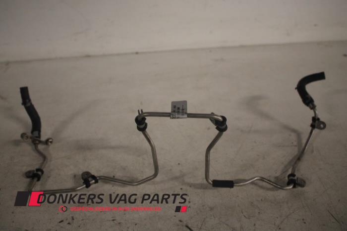 Gebruikte Brandstofleiding Audi RS 6 Avant (C7) 4.0 V8 TFSI 32V Prijs € 60,00 Inclusief btw aangeboden door Donkers VAG Parts