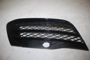 Gebruikte Bumper Rooster Audi R8 Prijs € 150,00 Margeregeling aangeboden door Donkers VAG Parts