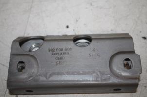 Gebruikte Steun (diversen) Audi RS 6 Avant (C7) 4.0 V8 TFSI 32V Prijs € 8,00 Margeregeling aangeboden door Donkers VAG Parts