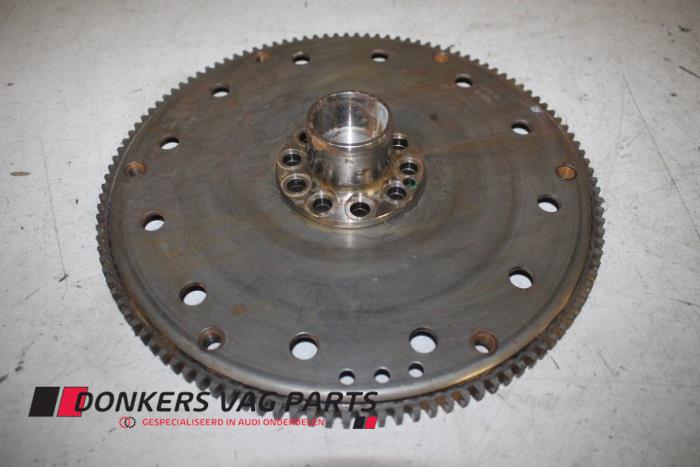 Gebruikte Starterkrans Audi S5 Sportback (8TA) S5 3.0 TFSI V6 24V Prijs € 50,00 Margeregeling aangeboden door Donkers VAG Parts