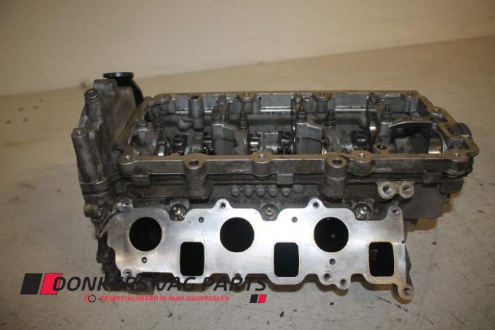 Gebruikte Cilinderkop Audi A5 Sportback (8TA) 2.7 TDI V6 24V Prijs € 450,00 Margeregeling aangeboden door Donkers VAG Parts