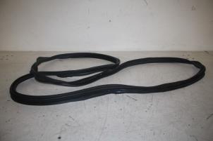 Gebruikte Achterkleprubber Audi A5 Prijs € 25,00 Inclusief btw aangeboden door Donkers VAG Parts