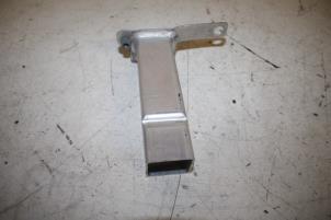 Gebruikte Frontdeel steun Audi A6 Prijs € 40,00 Margeregeling aangeboden door Donkers VAG Parts