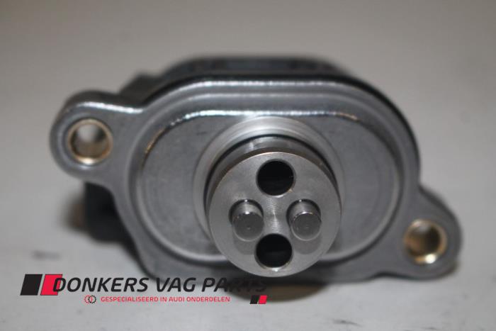 Gebruikte Sensor Nokkenas Audi RS 4 Avant (B9) 2.9 V6 TFSI 24V Prijs € 30,00 Inclusief btw aangeboden door Donkers VAG Parts