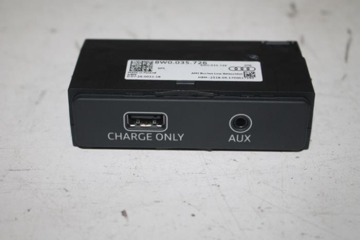 AUX/USB aansluiting van een Audi A4