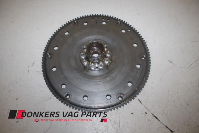 Gebruikte Starterkrans Audi RS 6 Avant (C7) 4.0 V8 TFSI Performance 32V Prijs € 100,01 Inclusief btw aangeboden door Donkers VAG Parts