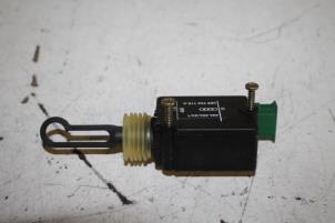 Gebruikte Slotmechaniek Achterklep Audi A6 Prijs € 15,00 Margeregeling aangeboden door Donkers VAG Parts