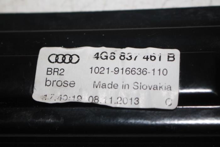 Ruitmechaniek 4Deurs links-voor van een Audi RS7 2014