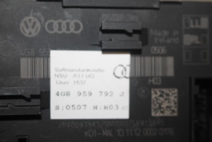 Centrale Deurvergrendelings Module van een Audi RS7 Sportback (4GA/4GF)  2014