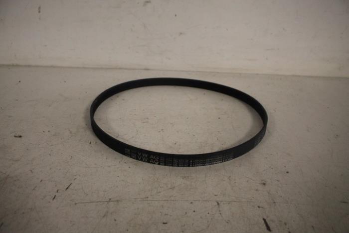 Multiriem van een Audi A5 (8T3) 1.8 TFSI 16V 2016