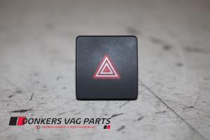 Gebruikte Paniekverlichtings Schakelaar Audi SQ5 Prijs € 14,99 Inclusief btw aangeboden door Donkers VAG Parts