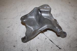 Gebruikte Motorsteun Audi S6 Avant (C7) 4.0 V8 TFSI Prijs € 20,00 Margeregeling aangeboden door Donkers VAG Parts