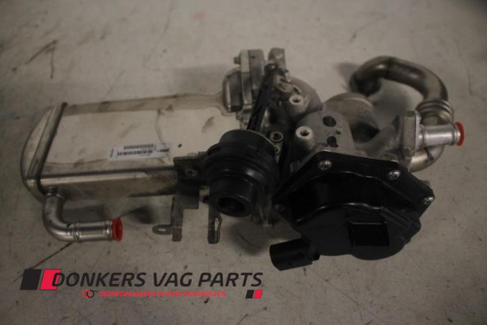 Gebruikte EGR koeler Audi A5 Sportback (8TA) 2.0 TDI 16V Quattro Prijs € 225,00 Margeregeling aangeboden door Donkers VAG Parts