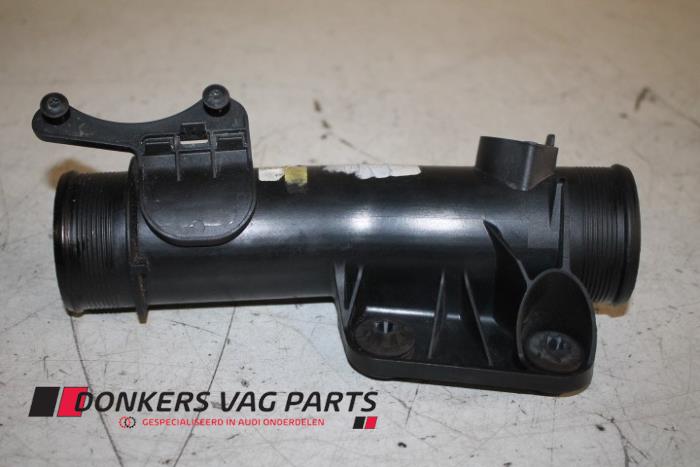 Gebruikte Intercooler Buis Audi SQ5 (8RB) 3.0 TDI V6 24V Prijs € 10,00 Margeregeling aangeboden door Donkers VAG Parts