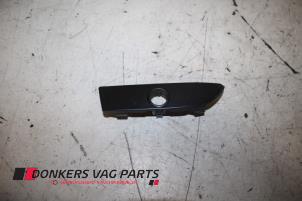 Gebruikte Pdc houder Audi SQ5 Prijs € 9,99 Inclusief btw aangeboden door Donkers VAG Parts