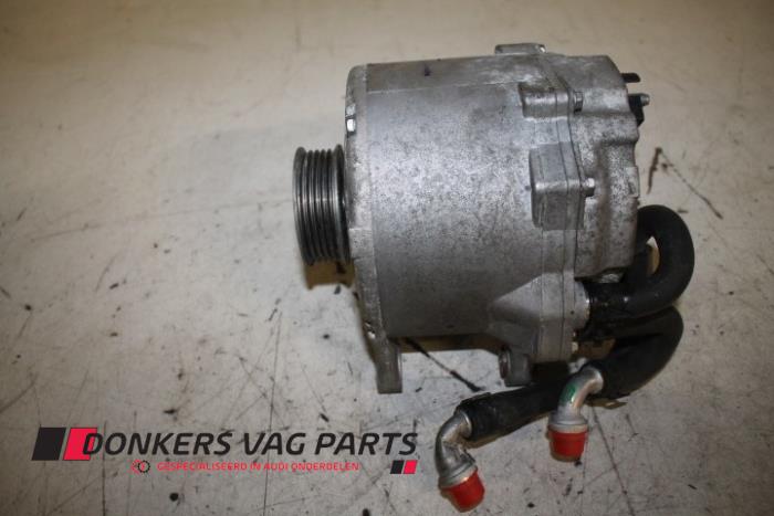 Gebruikte Dynamo Audi RS 6 Avant (C7) 4.0 V8 TFSI 32V Prijs € 182,01 Inclusief btw aangeboden door Donkers VAG Parts