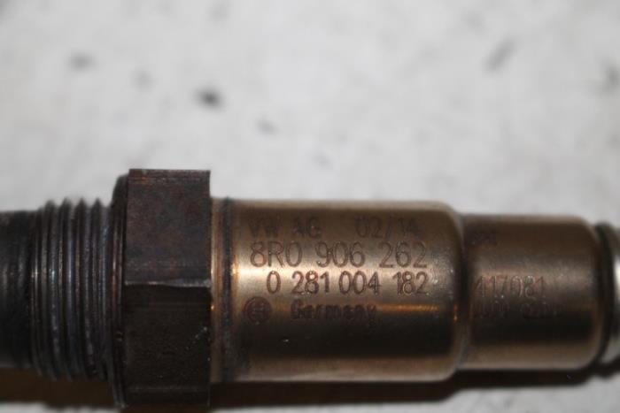 Lambda Sonde van een Audi A4 Avant (B8) 2.0 TDI 16V 2014