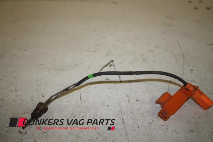Gebruikte Uitlaat temperatuursensor Audi A4 Avant (B8) 2.0 TDI 16V Prijs € 75,00 Margeregeling aangeboden door Donkers VAG Parts