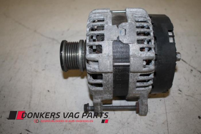 Gebruikte Dynamo Audi A4 Avant (B8) 2.0 TDI 16V Prijs € 75,00 Margeregeling aangeboden door Donkers VAG Parts