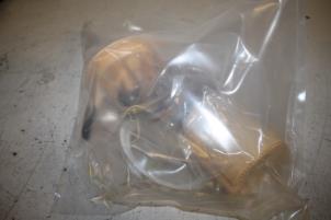 Gebruikte Tank element Pomp Audi A5 Sportback (8TA) 2.0 TDI 16V Prijs € 75,00 Margeregeling aangeboden door Donkers VAG Parts