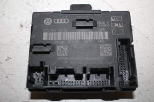 Gebruikte Deur module Audi A5 Sportback (8TA) 2.0 TDI 16V Prijs € 25,00 Margeregeling aangeboden door Donkers VAG Parts