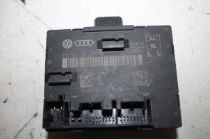 Gebruikte Deur module Audi A5 Sportback (8TA) 2.0 TDI 16V Prijs € 25,00 Margeregeling aangeboden door Donkers VAG Parts
