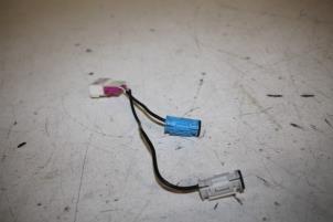 Gebruikte Microfoon Audi A6 (C7) 2.0 TDI 16V Prijs € 25,00 Margeregeling aangeboden door Donkers VAG Parts