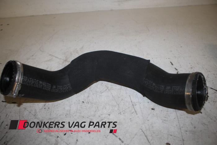 Gebruikte Intercooler Slang Audi Q7 (4MB/4MG) 3.0 TDI V6 24V Prijs € 100,00 Margeregeling aangeboden door Donkers VAG Parts