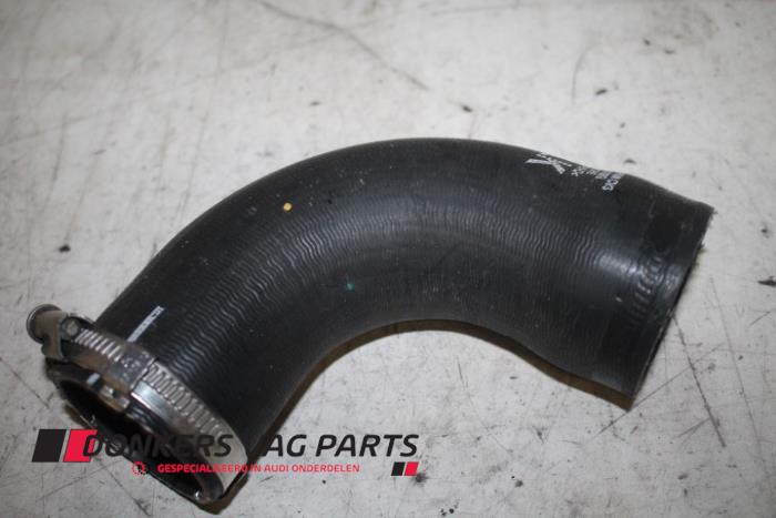 Gebruikte Intercooler Slang Audi Q7 (4MB/4MG) 3.0 TDI V6 24V Prijs € 35,00 Margeregeling aangeboden door Donkers VAG Parts