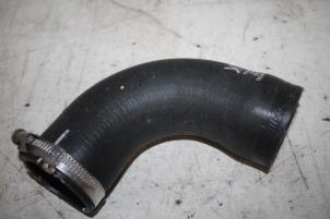 Gebruikte Intercooler Slang Audi Q7 (4MB/4MG) 3.0 TDI V6 24V Prijs € 35,00 Margeregeling aangeboden door Donkers VAG Parts